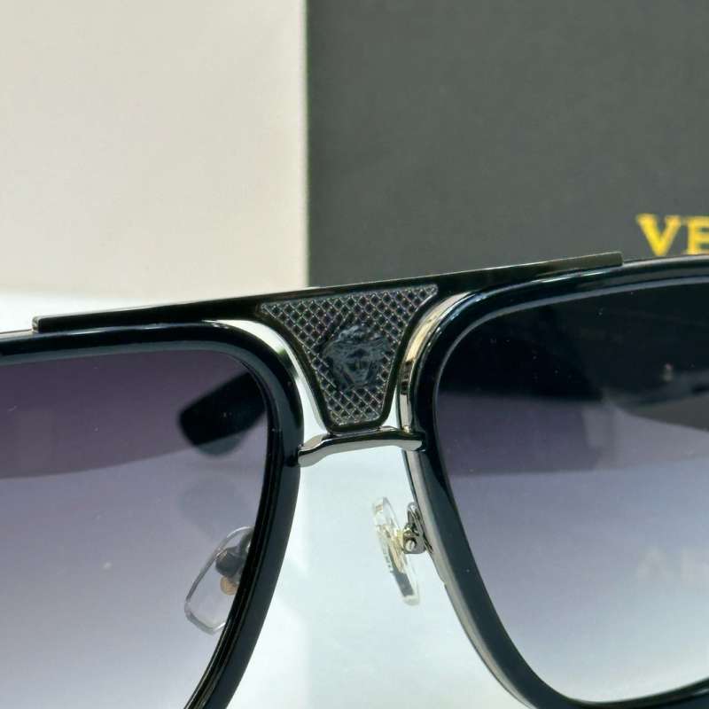 Picture of Versace Sunglasses _SKUfw55559012fw